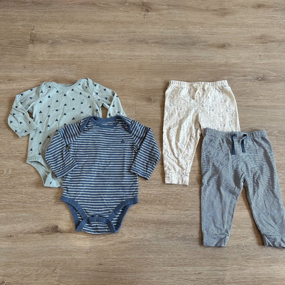 Baby Gap Long Sleeve Cotton Bodysuit and Pants Set of 4 Pieces, Size 12-18M